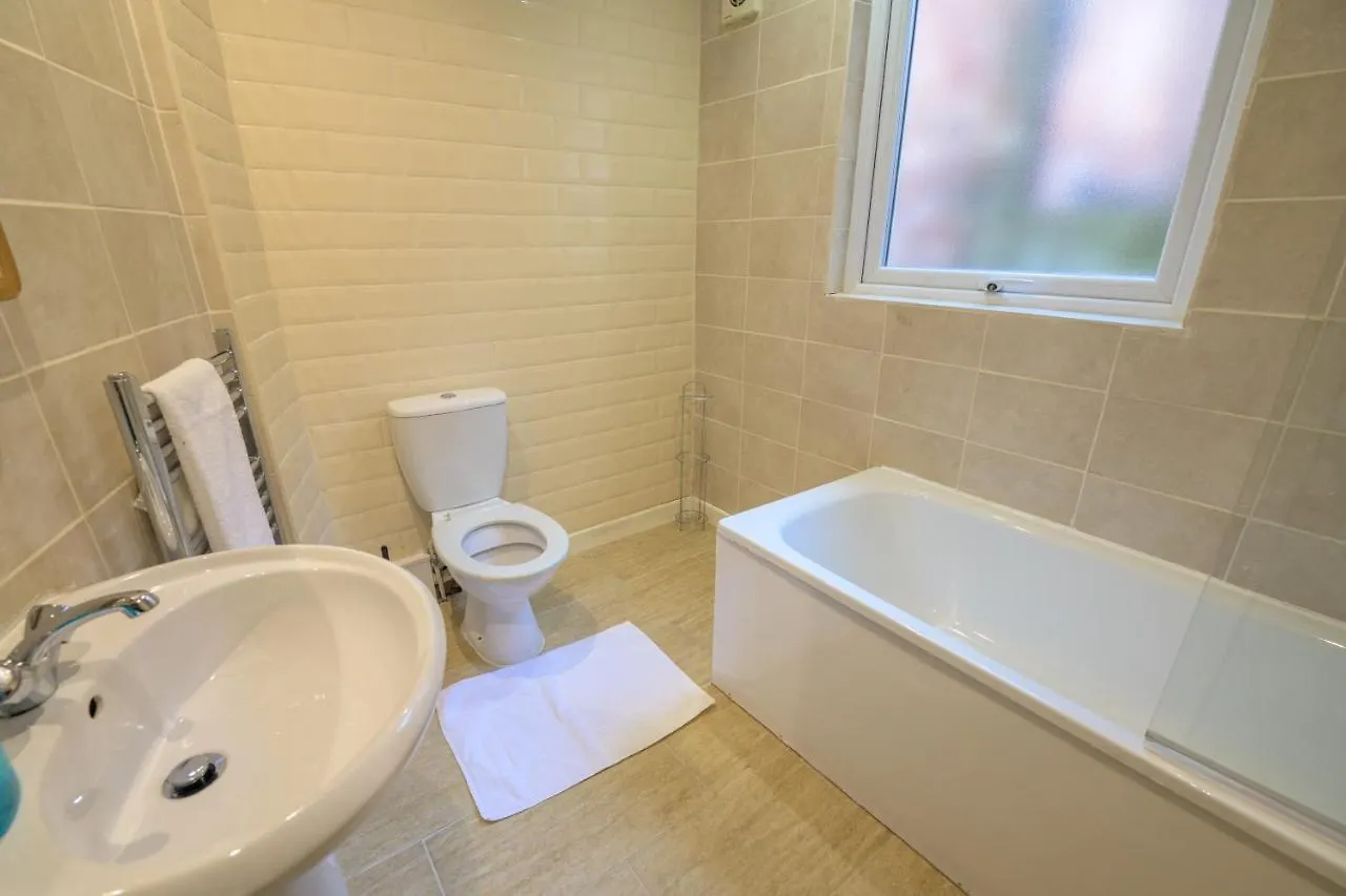 Holiday home Spacious 5 Bed House, Perfect For Groups, Great Location Liverpool United Kingdom