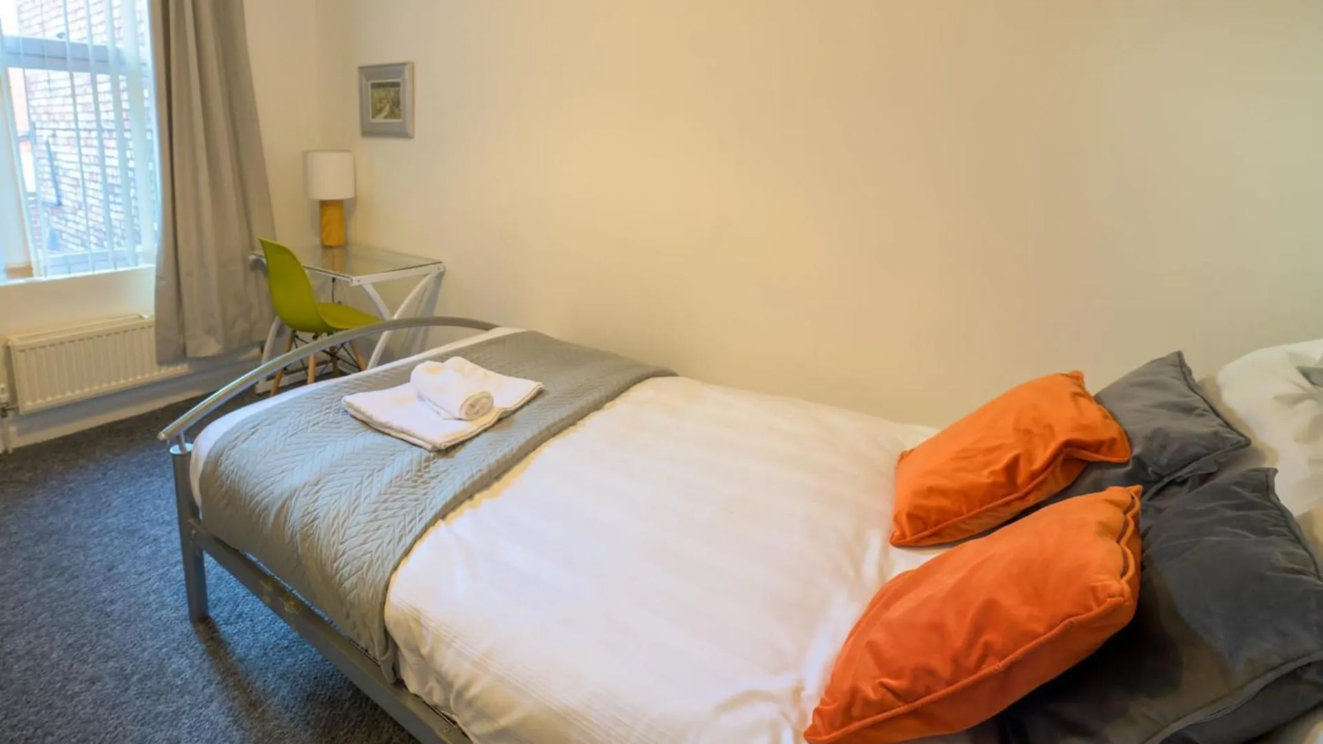 Holiday home Spacious 5 Bed House, Perfect For Groups, Great Location Liverpool